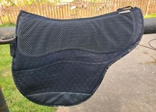 Barefoot Satteldecke Spezial / Lammfell Sattelunterlage