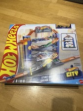 Hot wheels city stunt garage - stunt,