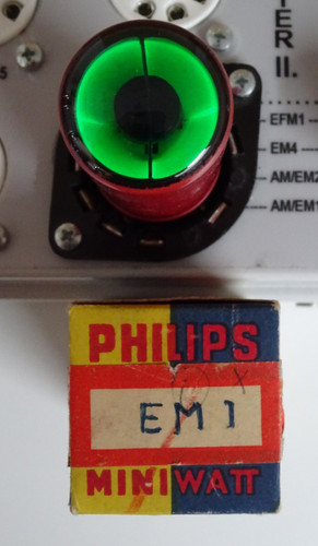 Philips miniwatt em1 - miniwatt,