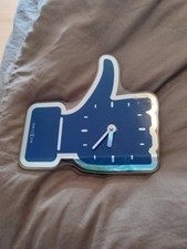 WandUhr Next time Daumen Hoch Motif Blau Silber