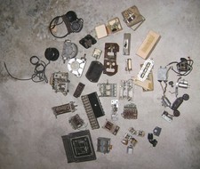 Konvolut Ersatzteile Feldfernsprecher, Kondensatoren, Poti, Kopfhörer  Wehrmacht