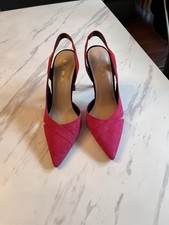 Zara Pumps Gr.37 Neu