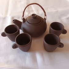 Besonderes  Teeservice aus Ton Teekanne+ 4 Teebecher alt