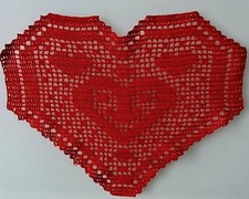 6 Häkeldeckchen Herz-Form rot