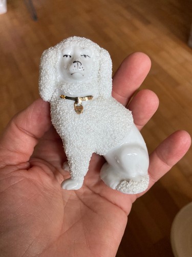 Puffhund porzellan - puffhund,