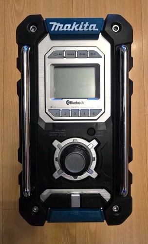 Makita dmr106 bluetooth radio - dmr106,