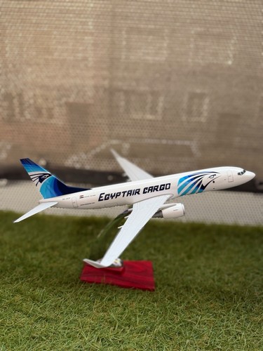 Egyptair cargo boeing - cargo,