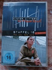 Hinter Gittern der Frauenknast