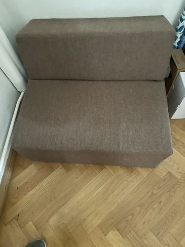 Sessel mit ausklappbarer
