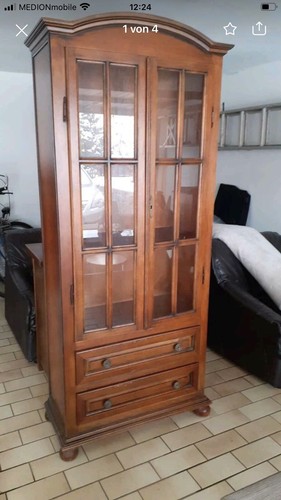 Schöner schrank antikstil - im,
