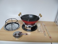 Mini Wok Set mit Besteck und 2 Untergestellen und Brennpaste neu