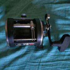 Penn Multirolle 310 GTI