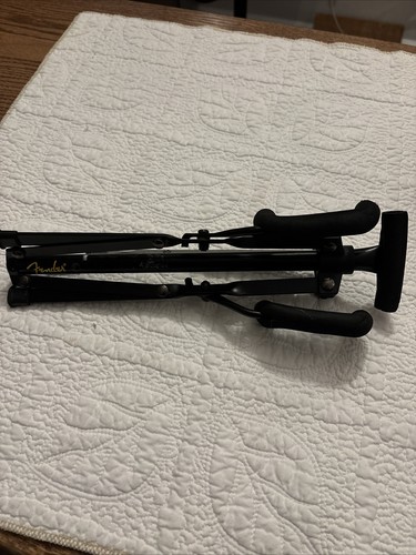 Fender folding stand - fender,