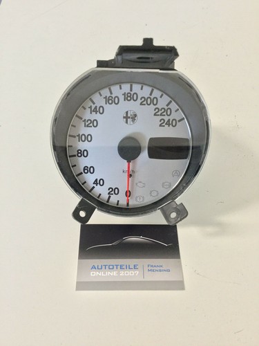 Alfa romeo tachometer - alfa,