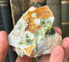 Wavellite xx / Montgomery