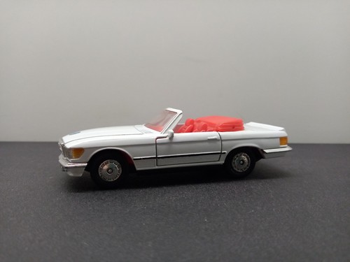 Toy mercedes sl r107 - mercedes,
