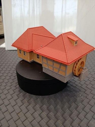Eisenbahn modellbau bahnhof - modellbau,