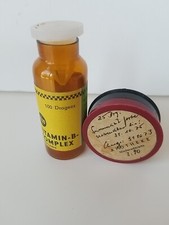 1973 Apotheke Niederoderwitz/ Oderwitz Dose Bakelit  Summavit Forte Vintage 