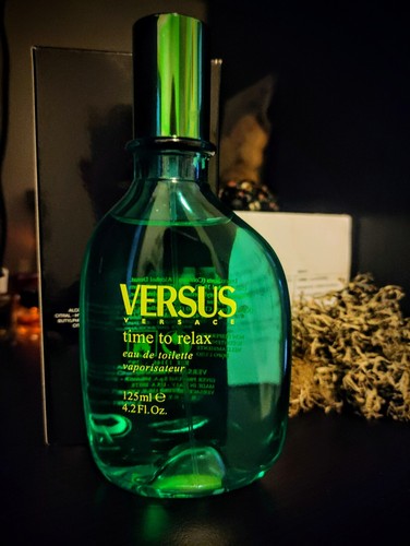 Versace versus time relax - versace,