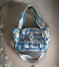 George Gina & Lucy Handtasche