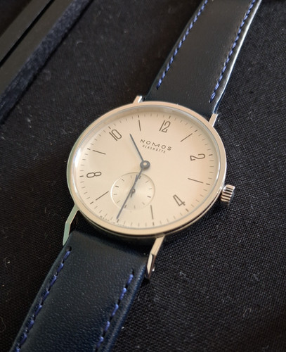 Nomos tangente glasboden - nomos,