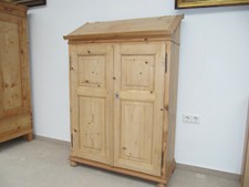 Antikes Stehpult in Weichholz