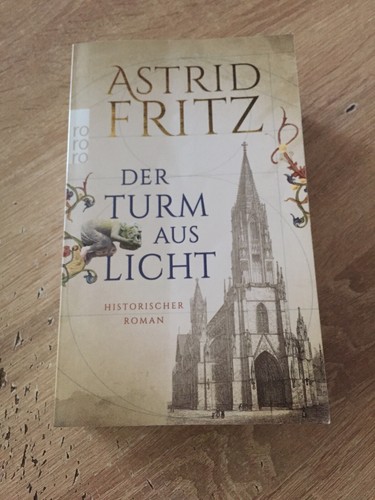 Der turm aus - aus, astrid