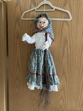 Deko Hexe  mit Besen 