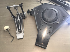 Roland Kick Drum mit Pedal Fußpedal Bass Drum Schlagzeug E-Drum Modul Drum Set