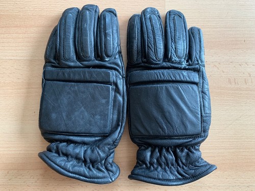 Leder public order riot - order,