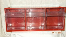Klarsichtmagazin mit 3x Kippboxen in rot- 600x242x203 (BxTxH)
