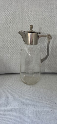 Antike glaskaraffe mit - antike,