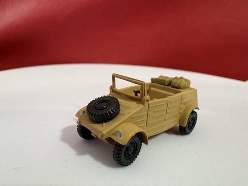 Roco typ kübelwagen h0 - 82,