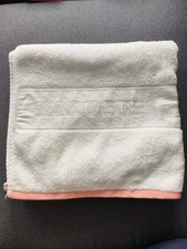 Lacoste Handtuch weiß rosa