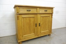 Schöne Kommode Schrank