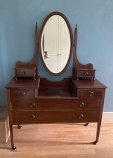 Englische Kommode mit Spiegel Schminktisch