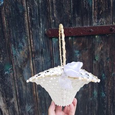 Streukörbchen weiß für Blumen und Blütenblätter Blumenmädchen Hochzeit