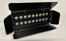 LightmaxX Platinum 18x8W LED RGBW Wash  2 Stück