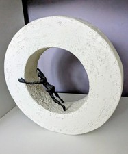 Skulptur "Die Dinge von innen