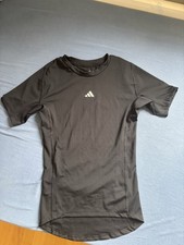 Unterzieh Adidas Techfit compression Shirt, Sportshirt, Gr. M
