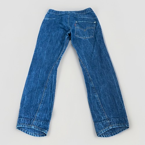 Levi engineered twist - engineered,