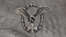 Pin Adler mit Eichenlaub und Eisernem Kreuz EK Luftwaffe - 3,5 x 4 cm