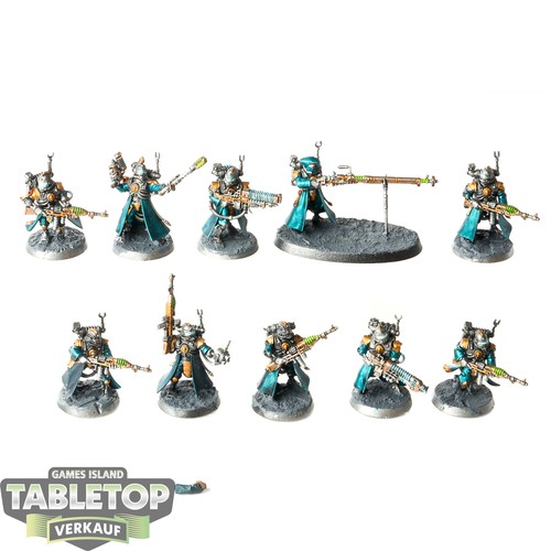 Adeptus mechanicus 10 - adeptus,