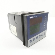 JUMO DICON 500 703570/081-1100-110000-23-00/00,000 UNIVERSAL PROZESSOR REGLER