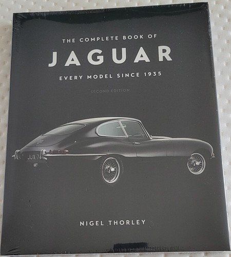The complete book jaguar - book,