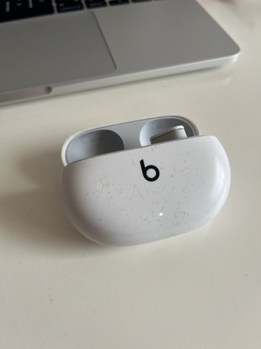 Beats dre studio buds - by,