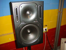 Behringer B 2031A TRUTH Studiomonitor aktiv, Paar, inkl. Ständer