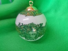 Porzellan /  Weihnachtskugel  Medusa Garland Green 7,5 cm  Versace von Rosenthal