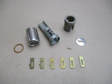 FORD Granada Escort Taunus Turnier Reparatursatz Türschloss Schließzylinder NEU