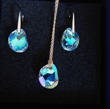 Swarovski Original Schmuckset Kette mit Anhänger und Ohringe Silber